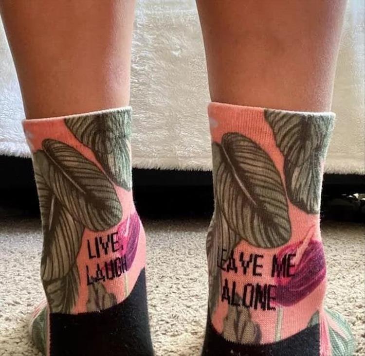 n/e313b_youre-wanting-socks.jpg