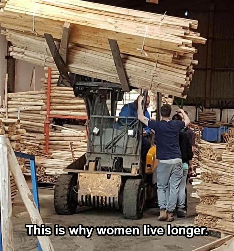 n/efd66_you-know-women-live-longer.jpg
